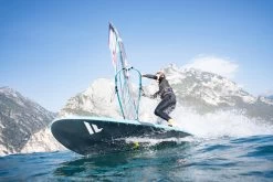 FANATIC Windsurf Board Eagle LTD 2023 - 130 22 FANATIC Windsurf Board Eagle LTD 2023 - 130 -Wassersportbekleidung Geschäft chiarasocin eagleltd e pace lakegarda by maxbrinnich fanatic duotone dsc00951