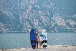 FANATIC Windsurf Board Blast HRS 2023 - 100 -Wassersportbekleidung Geschäft marcolang debborahmueller blasthrs23 blastltd23 ls promo by sicrowtherfanatic duotone lakegarda d6i2789